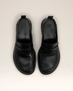 Ami Paris Leather Anatomical Toe Loafers BLACK Clearance